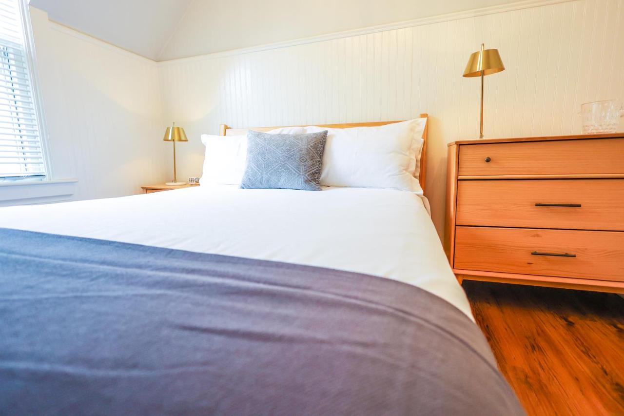 Mahone Bay Bed And Breakfast Buitenkant foto